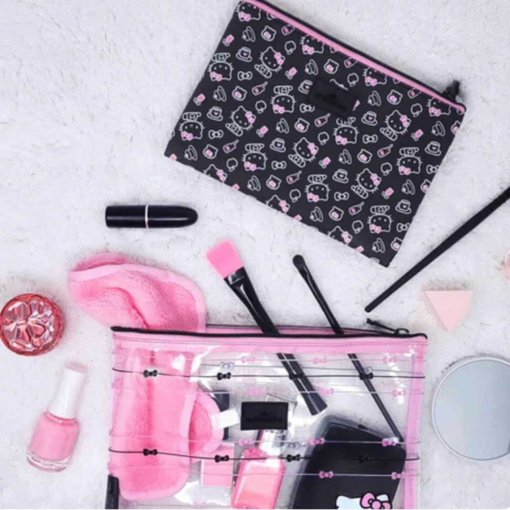 Hello Kitty Slim Pouch Set - Picture 2 of 4